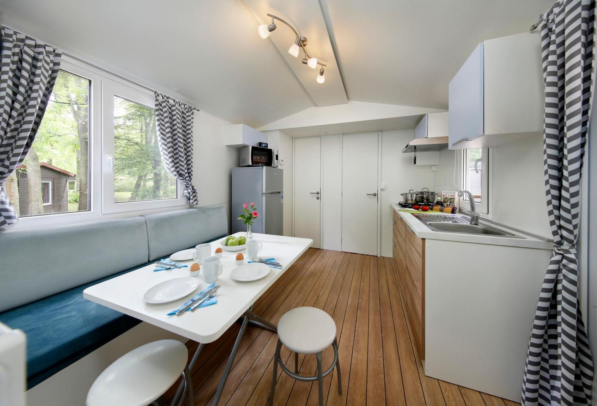 Knaus Campingpark Frickenhausen Frickenhausen am Main Eksteriør billede